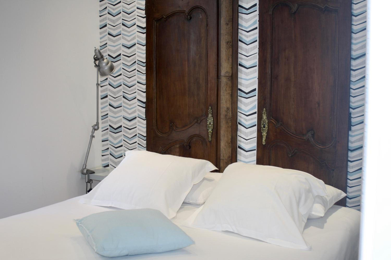 Bedroom 2, La Maison De La Plage, Calvados