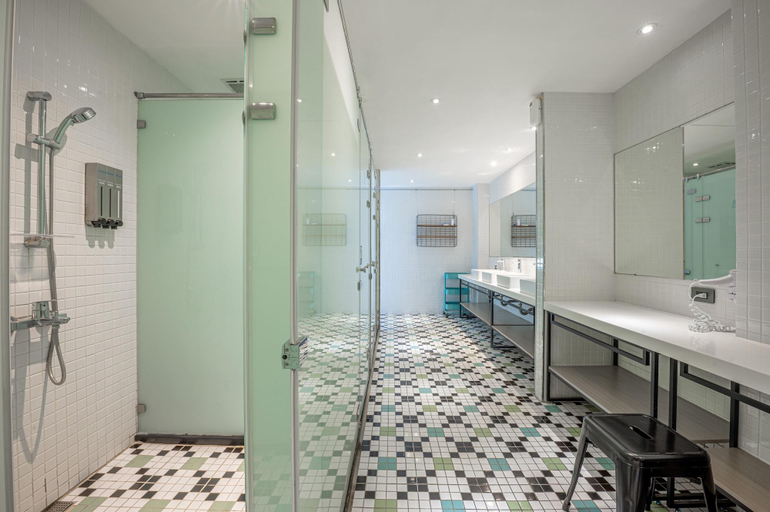 Bathroom 4, Light Hostel Hualien, Hualien