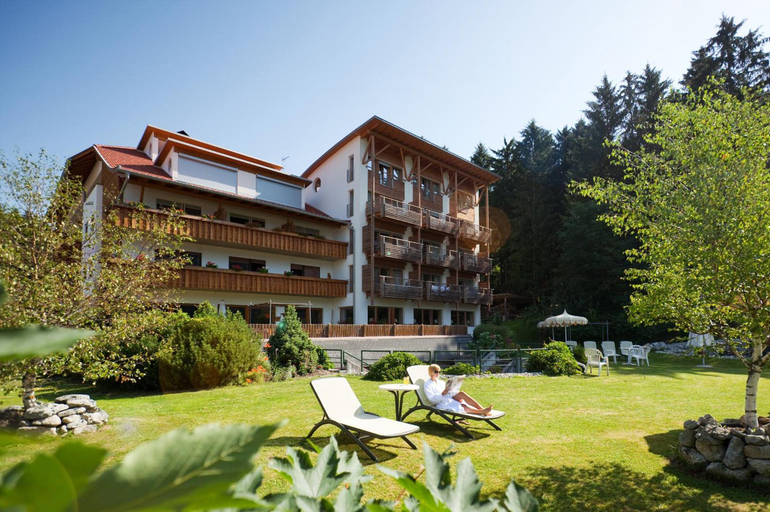 Exterior & Views 2, Frida Am Wald, Bolzano