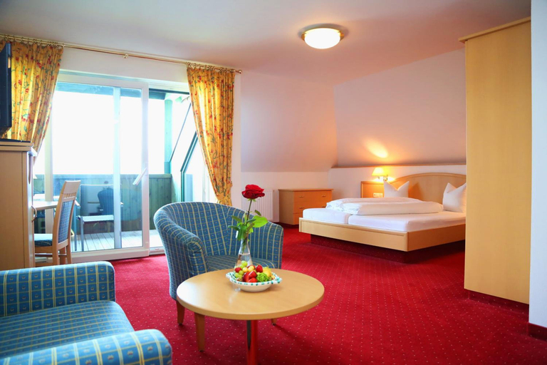 Bedroom 3, Seegasthof Hotel Hois N Wirt, Gmunden