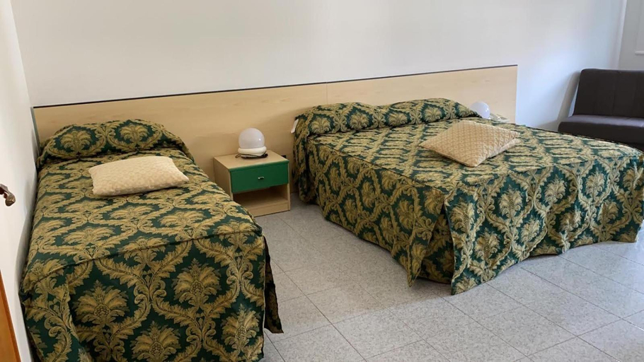 Bedroom 3, Franco Il Conte, Palermo