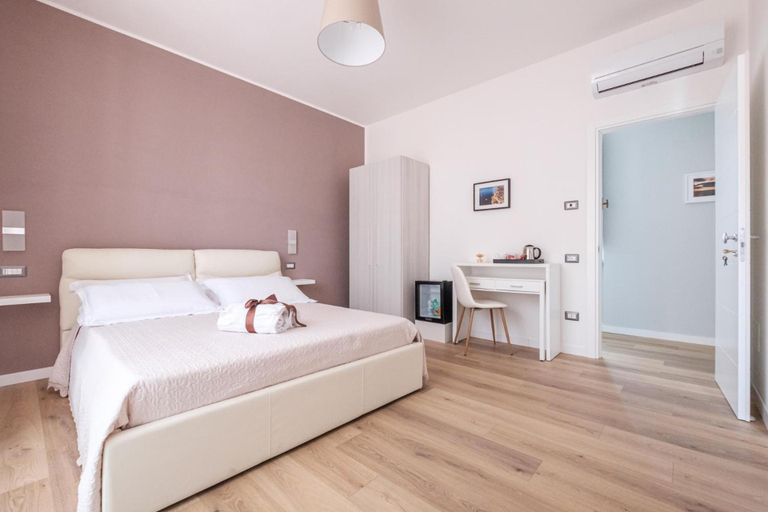 Bedroom 5, B&B Terza Luna, Salerno