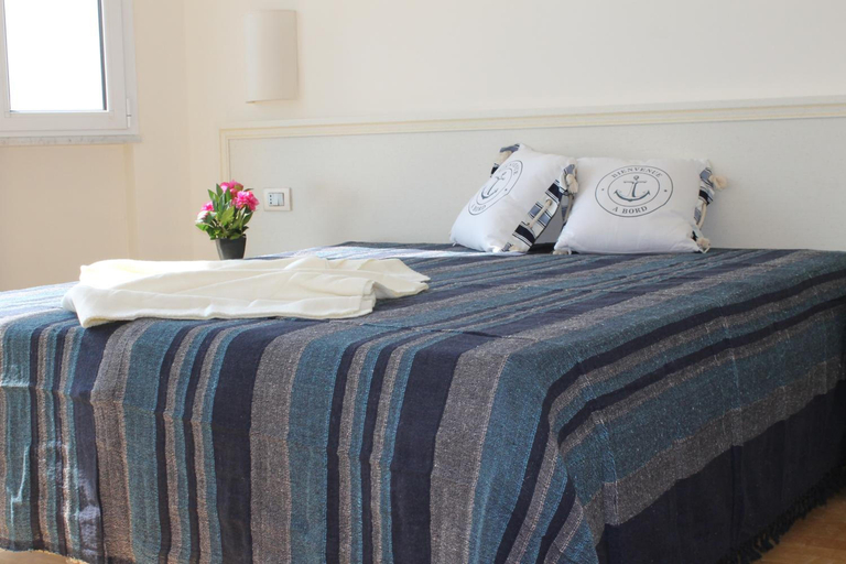 Bedroom 3, Lido Resort, Savona