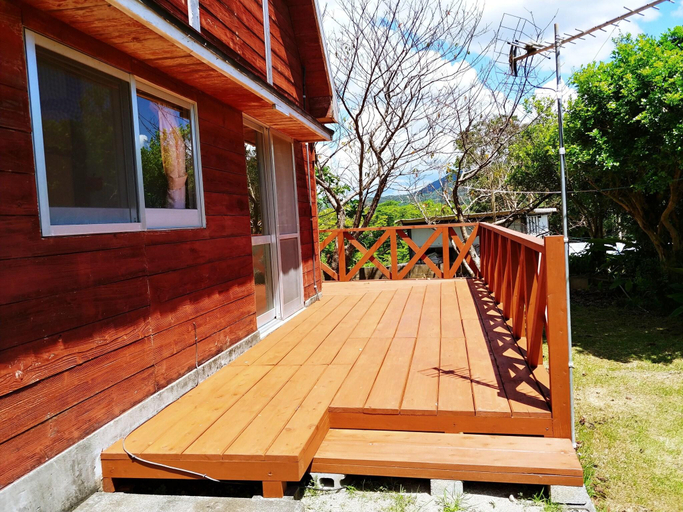 Others, Cottage Canac, Motobu