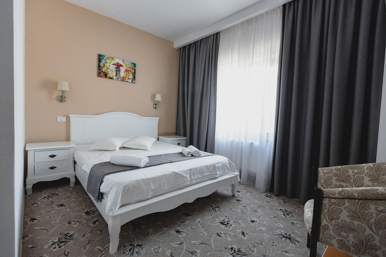 Bedroom 3, Hotel Cristian, Afumati