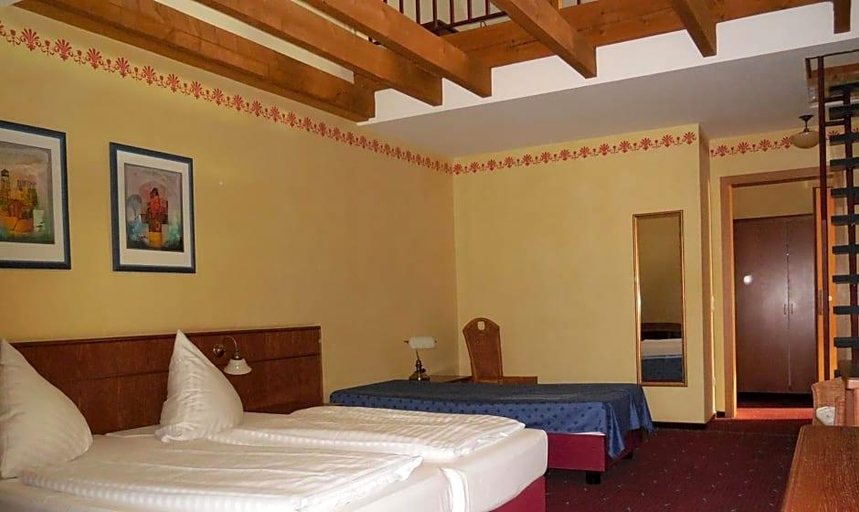 Room 3, Hotel Restaurant Zur Mv Hle, Wesel