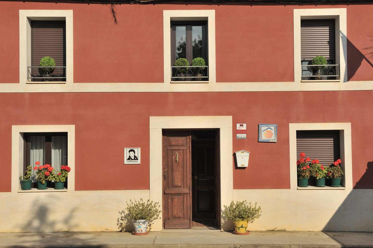 Exterior & Views 2, Albergue Lamorena, Palencia