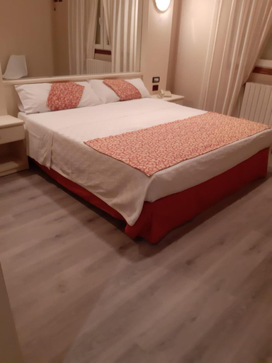 Bedroom 5, Motel Cancun Barbadas Ourense, Ourense