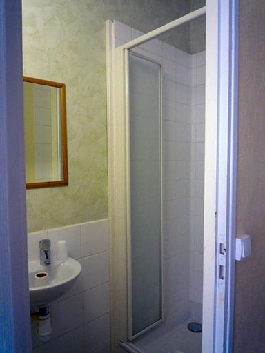 Bathroom 4, Au Relais Du Parc De Millevaches, Creuse