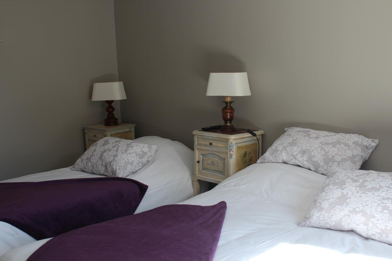 Bedroom 3, Hypnos Hotel, Pas-de-Calais