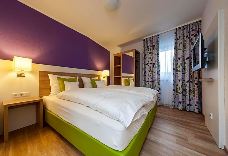 Bedroom 1, Hotel Am Pan, Kleve