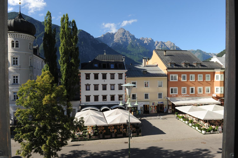 Exterior & Views 2, City Zimmer Appartement Dina Mariner, Lienz