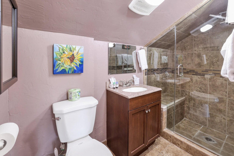 Bathroom 3, Circle Views #1602, San Bernardino