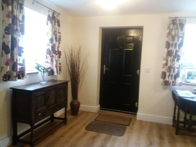 Public Area 3, Windylands Bed and Breakfast, South Gloucestershire