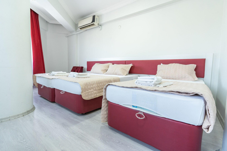 Bedroom 4, Yasam Otel, Buca
