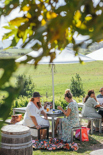 Food & Drinks 5, Cupitt S Estate, Shoalhaven - Pt B