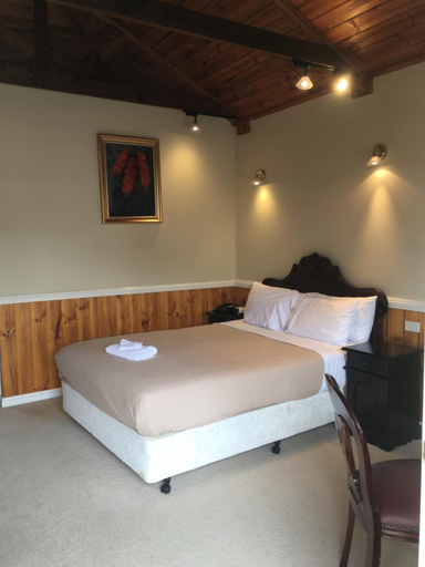 Bedroom 3, Winchelsea Motel, Surf Coast - West