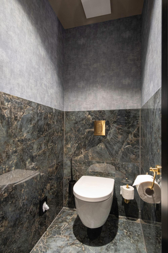 Bathroom 5, AMIA Hotel Singen, Konstanz