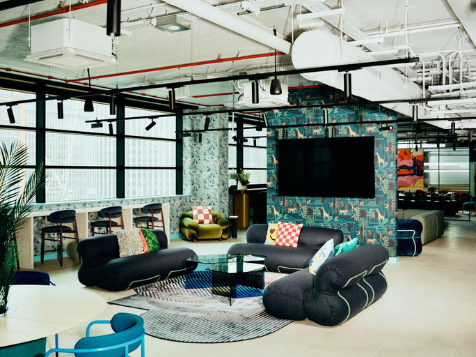 Public Area 3, Vertus Edit Canary Wharf, London