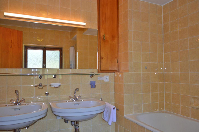 Bathroom 4, Hotel Garni Sonnenhof, Miesbach