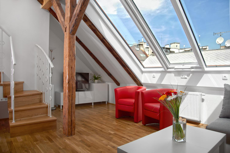 Exterior & Views 2, Residence Vocelova, Praha 1