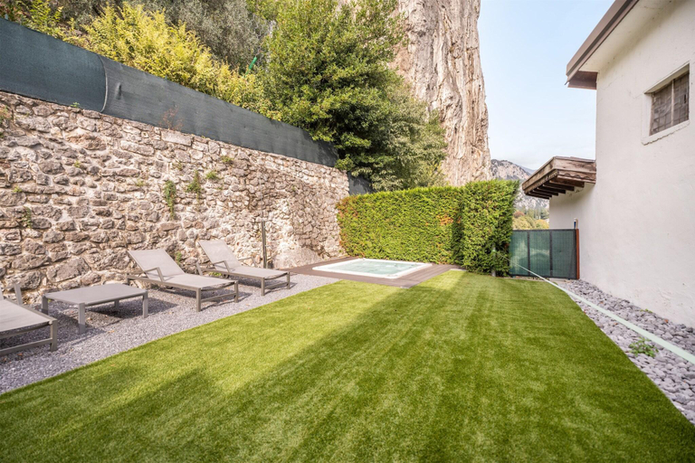 Exterior & Views 2, On The Rock, Trento