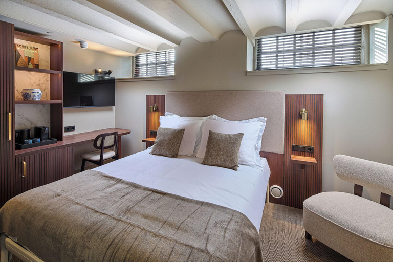 Bedroom 4, The Saints Hotel, 's-Hertogenbosch