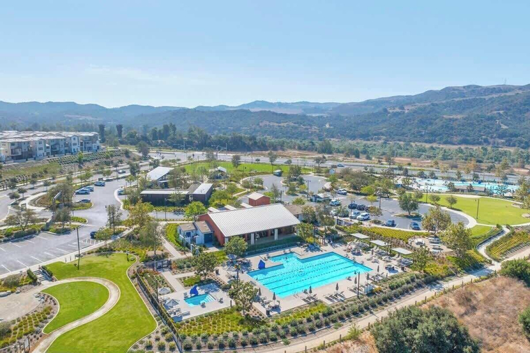 General view 4, @marbella Lane - Stylish Dream Home In Rmv W/ Pool, Orange