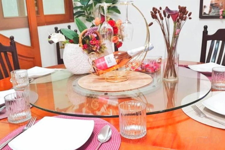 Dining 3, Sukhumvit 81 Haven House- BTS Onnut, Phra Khanong