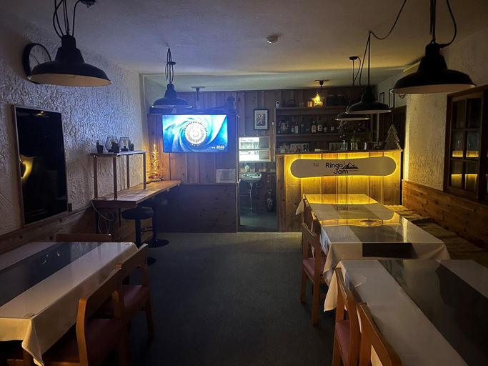 Restaurant 4, Ringo Jam Madarao, Myōkō