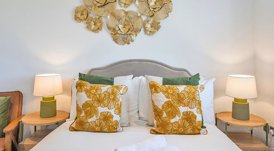 Bedroom 2, Kingsclere Apartments in Basingstoke, Hampshire