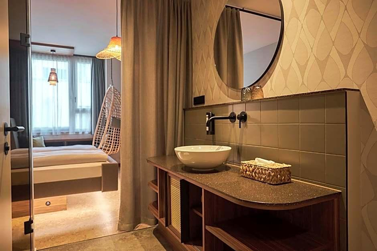 Bathroom 4, Hotel Cocoon, München