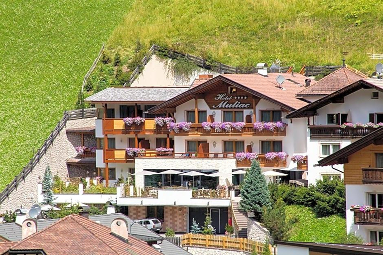 Exterior & Views 2, Hotel Muliac, Bolzano
