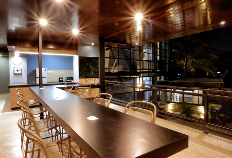 Restaurant 4, Guest House 555 Nki, Tangerang Selatan