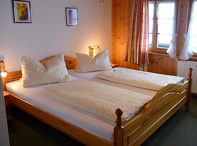 Bedroom 4, Hotel Zum Lv Wen Unteres Wirtshaus, Breisgau-Hochschwarzwald