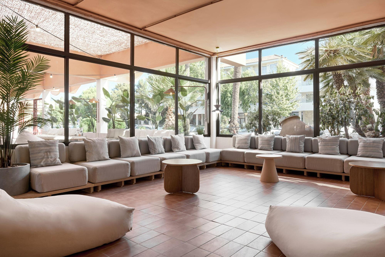 Public Area, tent Calvia Beach, Baleares