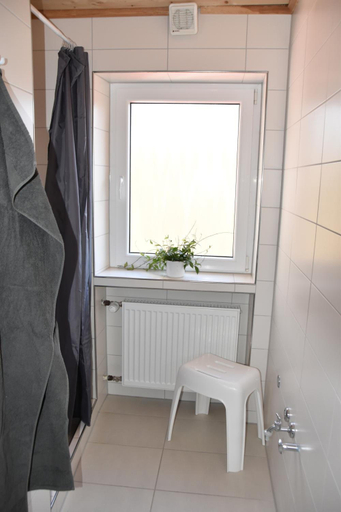 Bathroom 3, Naturfreundehaus Veilbronn, Bamberg