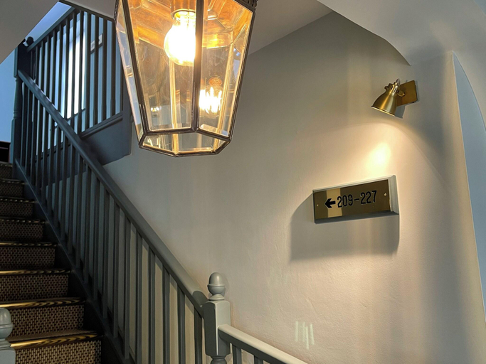 Public Area 3, Centennial Hotel, Cambridgeshire