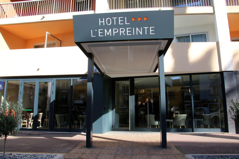 Exterior & Views 2, Hotel L'Empreinte, Alpes-Maritimes
