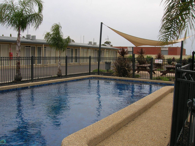 Sport & Beauty 5, Overlander Hotel Motel, Shepparton