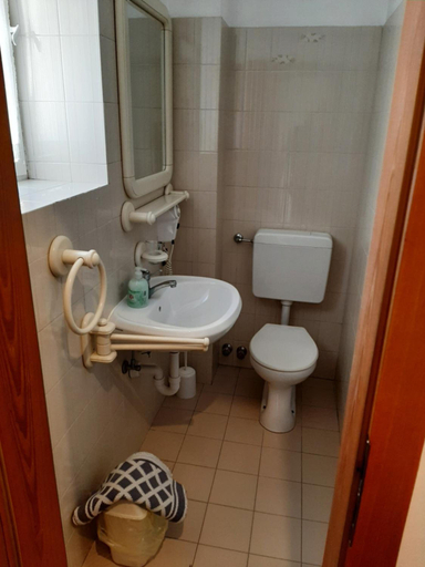 Bathroom, B&b Hotel Dolomiti, Bolzano