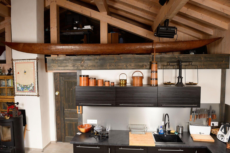 Room 3, B B La Case A Kio Bourg St Maurice Les Arcs, Savoie