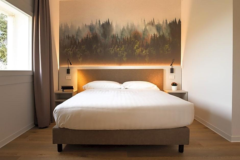 Room 2, Villa I Pini, Arezzo