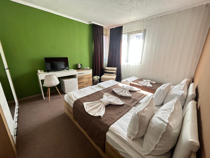 Bedroom 4, Grami Hotel, Bansko
