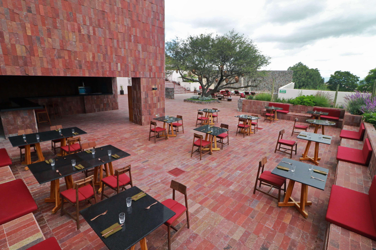 Restaurant 2, Albor San Miguel De Allende Tapestry Col, Allende