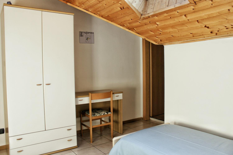 Bedroom 3, Albergo Hofer, Bolzano