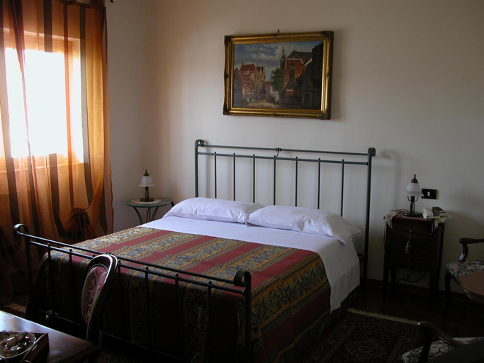 Bedroom 4, Hotel Canusium, Barletta-Andria-Trani