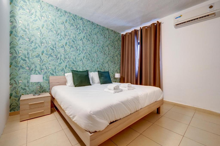 Bedroom, Sliema Tigne Suites
