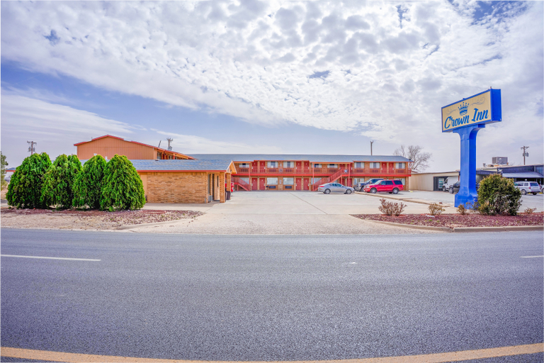 General view 3, Crown Inn By OYO Denver Tx, Yoakum