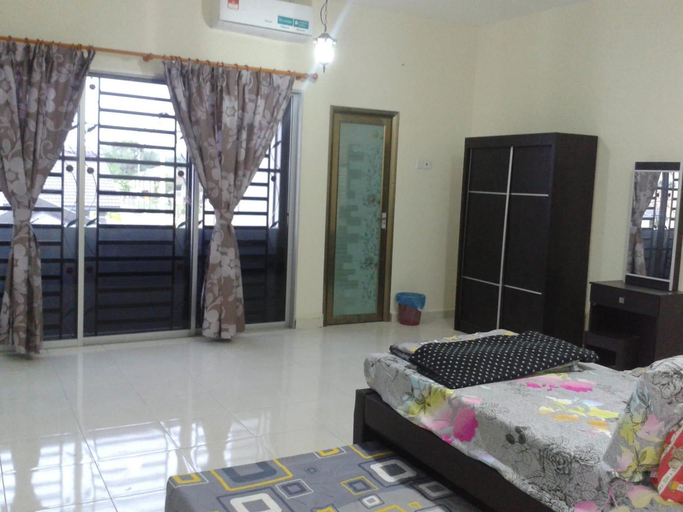 Bedroom 2, HomeStay RoomStay Klebang Melaka, Malacca City